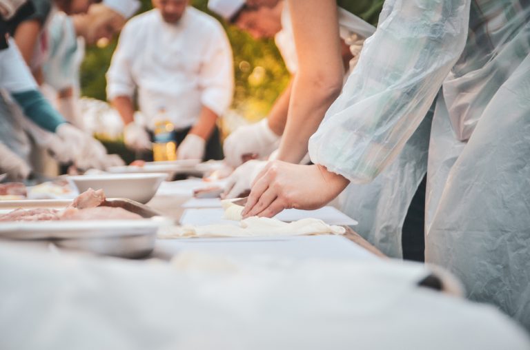 פעילות בשרים